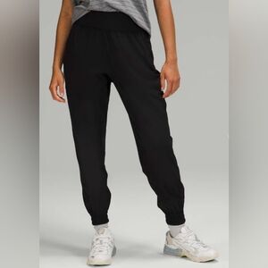 Lululemon Sun Setter High Rise Jogger Sz6